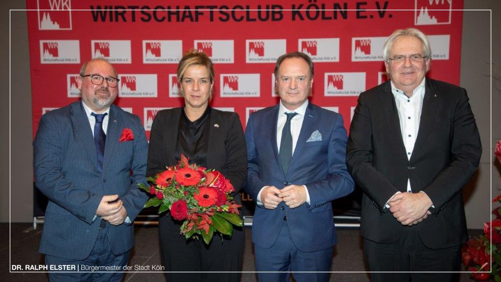 Wirtschaftsclub-Vorsitzender Roberto Campione (l.) und sein Stellvertreter Christian Kerner (2.v.r.) begrüßten zum Neujahrsempfang NRW-Wirtschaftsministerin Mona Neubaur und Kölns Bürgermeister Dr. Ralph Elster.